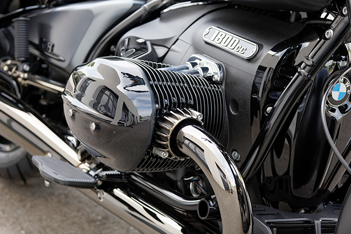 2024 BMW R 18 Roctane