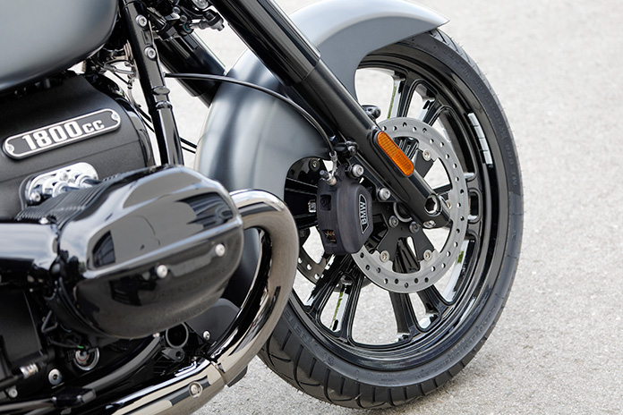 2024 BMW R 18 Roctane