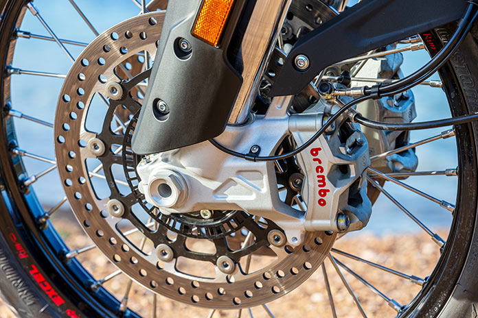 2024 MV Agusta Enduro Veloce review