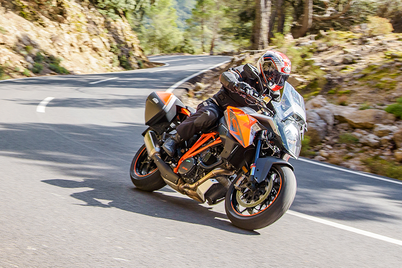 2017 KTM 1290 Super Duke GT
