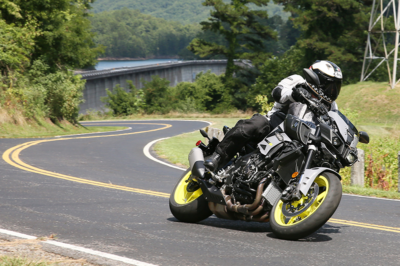 2017 Yamaha FZ-10